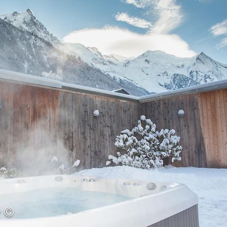 Apartment Au Bon Coin - Luxury Chamonix Hidden Haven, Mont Blanc View, Hot Tub And Garden Dış mekan fotoğraf