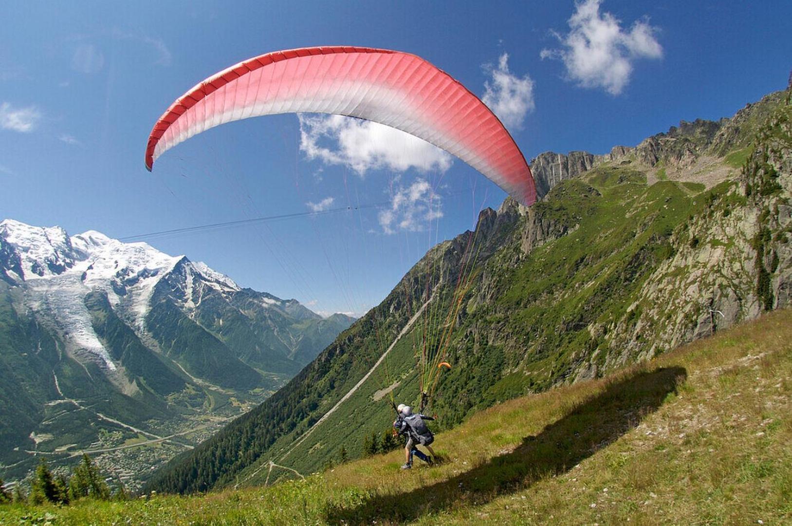 Apartment Au Bon Coin - Luxury Chamonix Hidden Haven, Mont Blanc View, Hot Tub And Garden Dış mekan fotoğraf