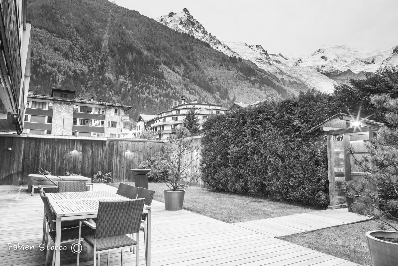 Apartment Au Bon Coin - Luxury Chamonix Hidden Haven, Mont Blanc View, Hot Tub And Garden Oda fotoğraf