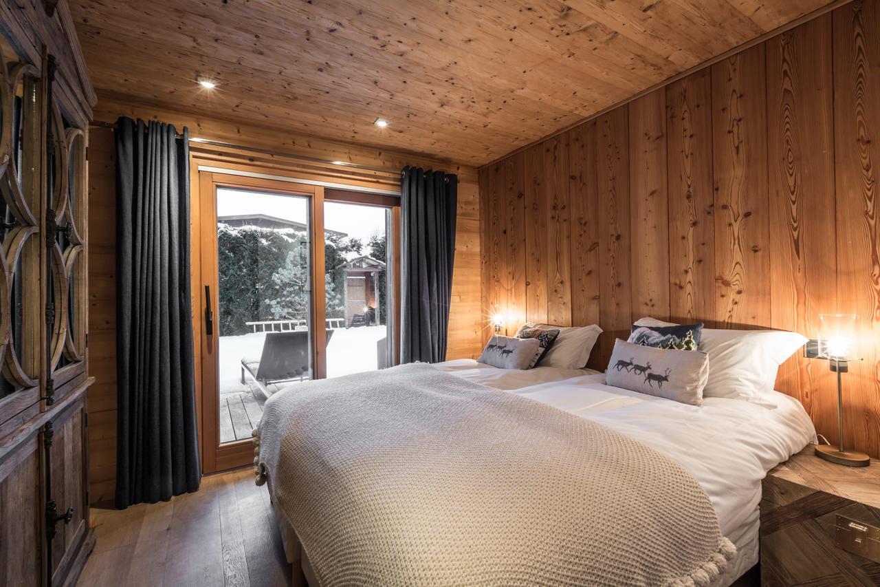 Apartment Au Bon Coin - Luxury Chamonix Hidden Haven, Mont Blanc View, Hot Tub And Garden Dış mekan fotoğraf